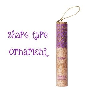 New In Box CHRISTMAS ORNAMENT